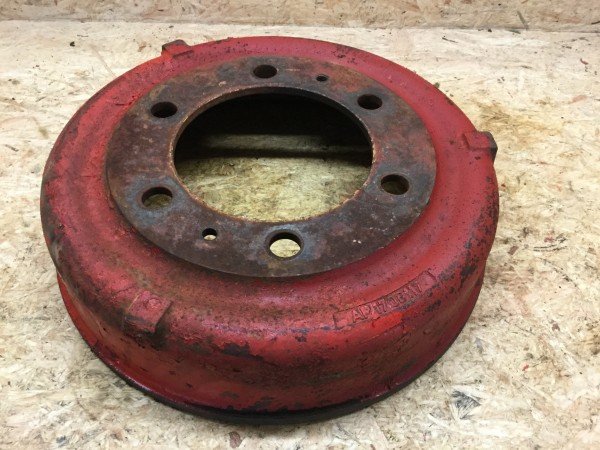 Allgaier A12 Bremstrommel links