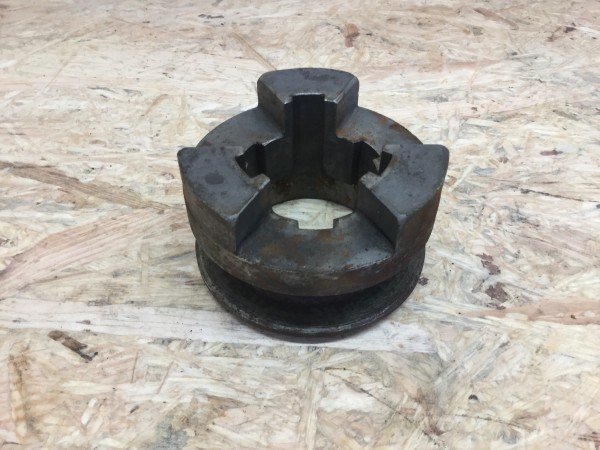 Allgaier A12 Schaltmuffe Differential